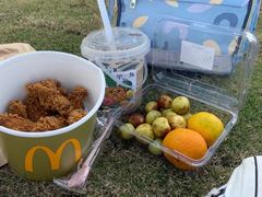 -麦当劳(金山红星美凯龙DT店)