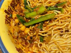 -二娃邓板凳面(解放碑店)