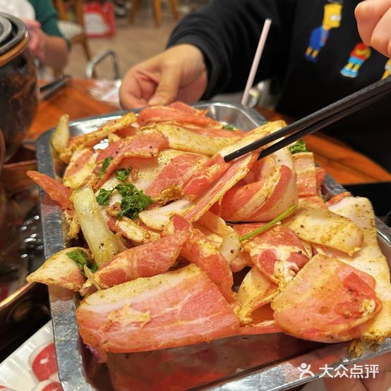 小宇火锅烧烤(颜三路店)