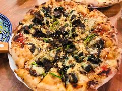 黑翡翠披萨-盘炉forenza·云贵川融合小食堂 ( 钟楼中柳巷店)