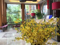 -屋顶顶城市·江景酒店-客房部