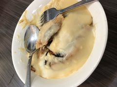 猪颈肉芝士捞公仔面-新记餐厅(香槟大厦店)