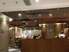 大堂-海底捞火锅鲜切牛肉主题店(长寿路店)