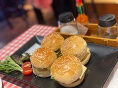 -鲨鱼美式餐厅酒吧Sharky