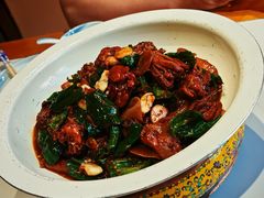 渔港辣子鸡-渔港甄宴·海鲜·地标烟台菜(金沙滩店)