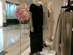 -COS(月星环球港店)