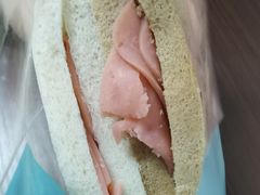 -全家便利店(东直门店)