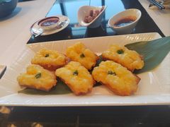 窝贴大虾多士-天龙轩(香港丽思卡尔顿酒店)