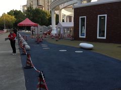 -莘城学校羽毛球馆