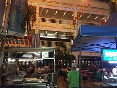 -海口骑楼小吃街