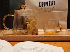 -The open life(万象城店)