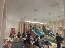-奈尔宝家庭中心·亲子餐厅(宝安店)