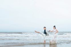点击看大图 -挪娅婚纱摄影皇家会所