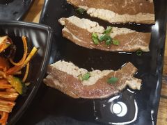 -韩呈黑牛家烤肉(太原街万达店)