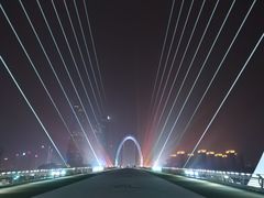 -南京眼步行桥