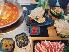 -湊湊火锅·茶憩(上海合生汇店)