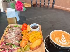 -玲婧胡同·生日蛋糕·餐厅(嘉里城店)