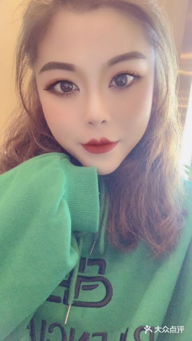 MYYF SALON烫发染发图片