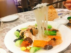 鲜浓鸡汤养生菜-新兴家喻酒家·羊城名宴(昌岗店)