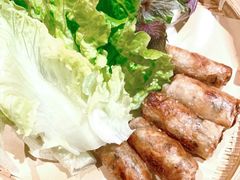 -大头虾越式风味餐厅(光明广场店)