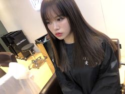 点击看大图 -D.z Salon 无痕接发潮店