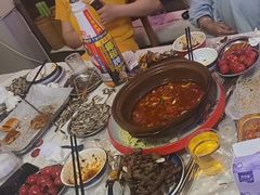 -海盗船. 龙虾烧烤. 酒馆
