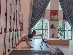 -成都阿难陀艾扬格瑜伽中心