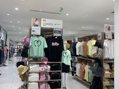 -优衣库(广州天河领展广场店)