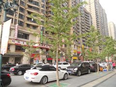 DSCN0875-曼哈顿商业广场(升龙广场店)