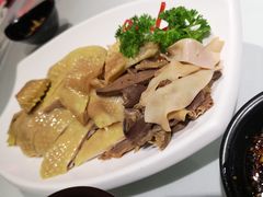 -铜锣湾·有麝自然香(渝北财富中心店)
