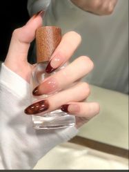 -赢韵美甲美睫瑞士净斑中心