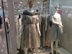-广州白马服装市场