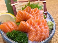 三文鱼刺身-魟阳日式料理(香积寺路店)