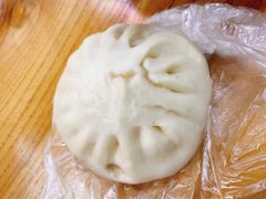鲜肉包-新丰小吃(江陵路分店)