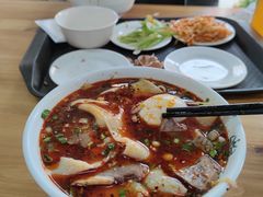 -马德元纯汤牛肉面(太奥广场店)