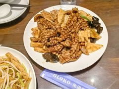 -泉畔人家·老济南经典鲁菜(大明湖店)
