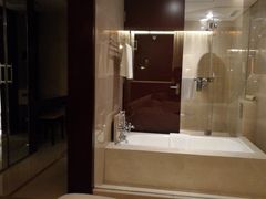 -广州白云机场雅高铂尔曼大酒店