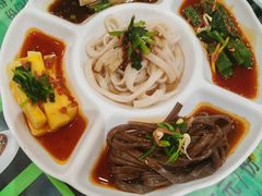-令氏家外家周秦食府(高新店)