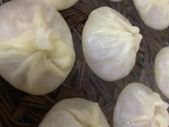 -老字号眼镜子煎包汤包店