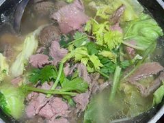 -川堂风·跷脚牛肉·乐山爆炒(宝山日月光店)