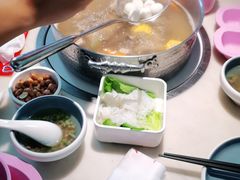 -左庭右院鲜牛肉火锅(浦江欢乐颂店)