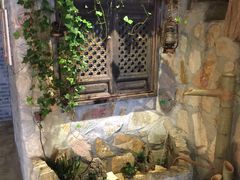 -老牌坊云南鱼豆花火锅(嵩山店)