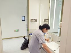 点击看大图 -Dr.U博士医疗美容医院