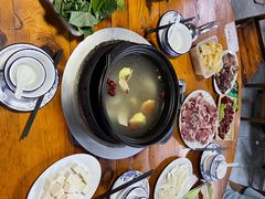 -麒麟羊庄酒店内庭院(新风街豪威麒麟店)
