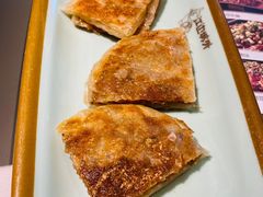 -江边城外烤全鱼(世茂广场店)