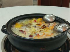 -菌之家·专业纯野生菌火锅·特色炒菌