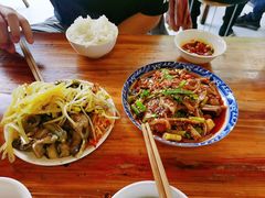 -中和裴氏蹄花(府河路店)