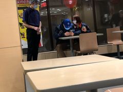 -麦当劳(军博店)