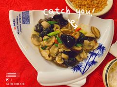 -美味海鲜大排档(明发美食地标店)
