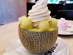 哈密瓜冰淇淋-玲婧胡同·生日蛋糕·餐厅(嘉里城店)